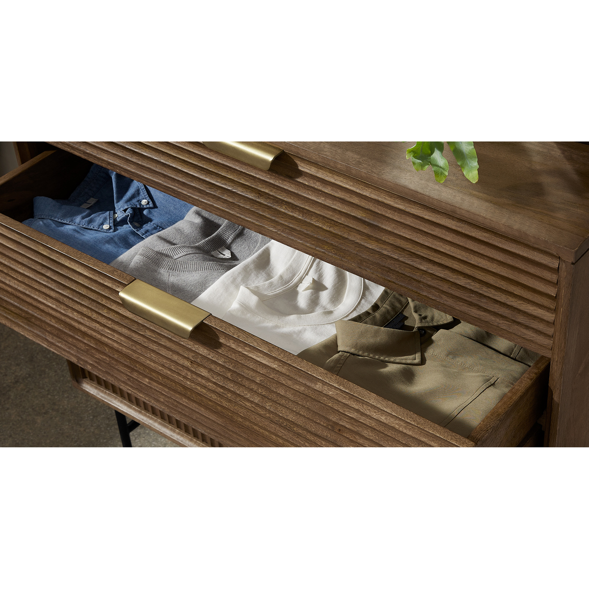 Haines Chest of Drawers, Mango Wood & Brass – image 4