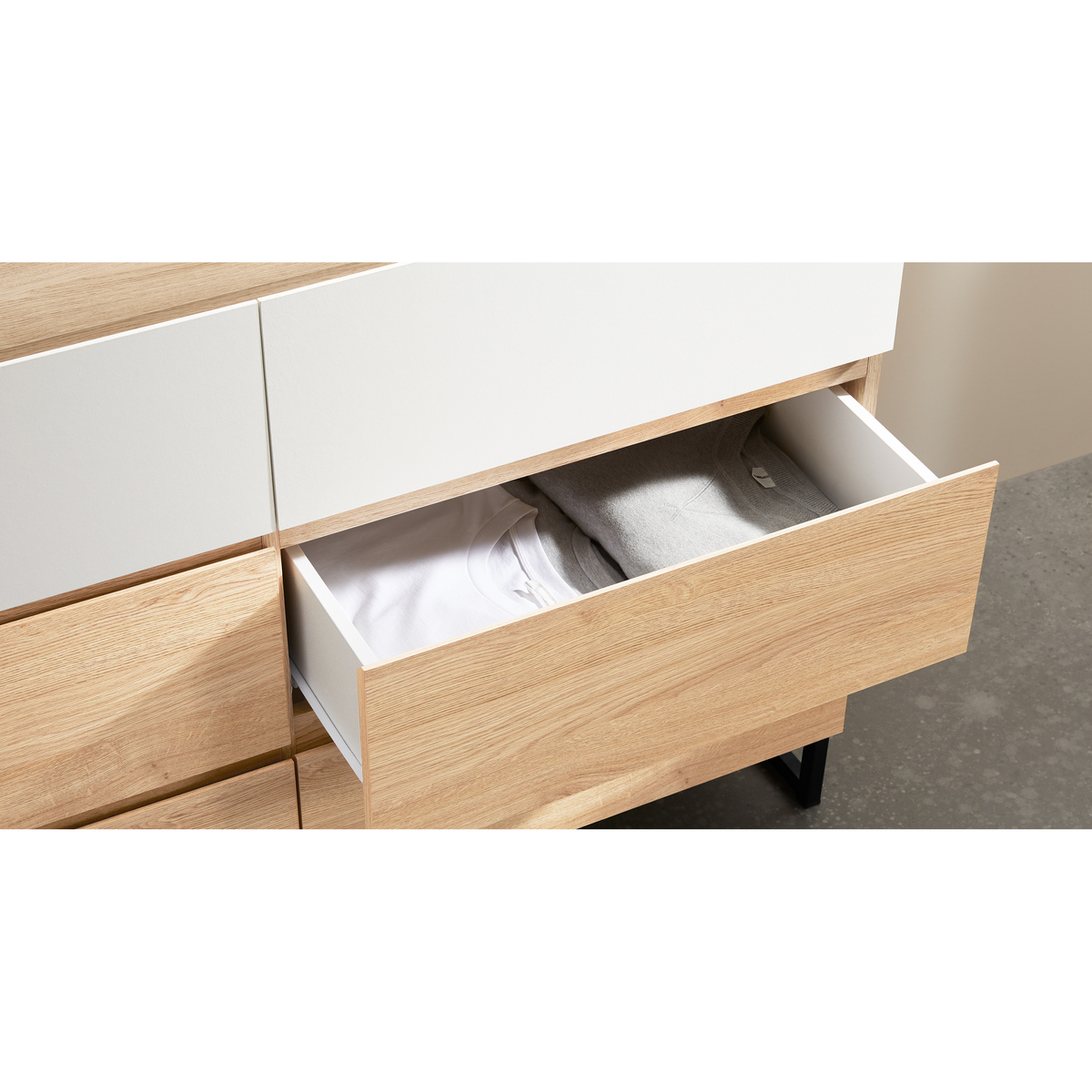 MADE Essentials Hopkins Wide Chest Of Drawers, Oak Effect & White – image 4