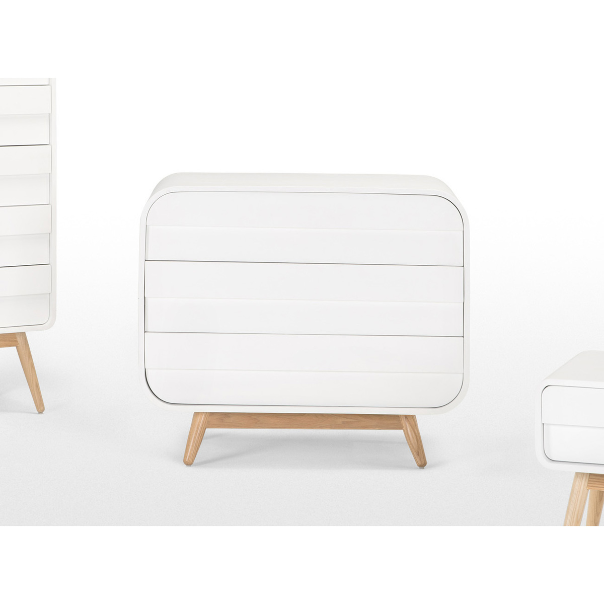 Esme Chest of Drawers, White and Ash – image 3