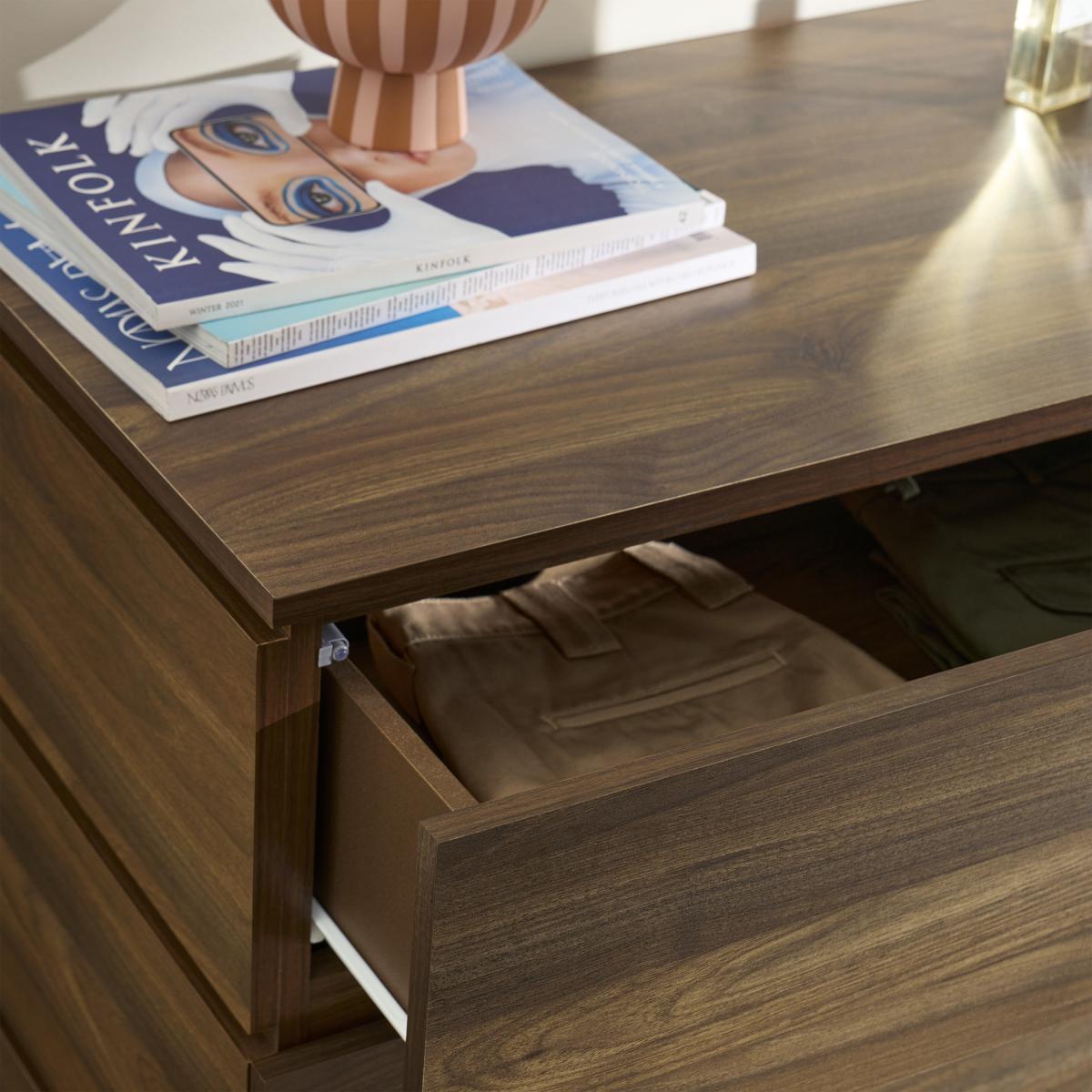 Erma 4 Drawer Chest of Drawers. Dark Walnut – image 5