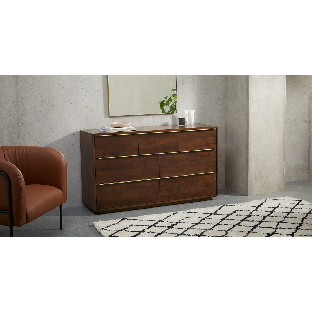 Anderson Wide Chest of Drawers, Mango Wood & Brass – image 3