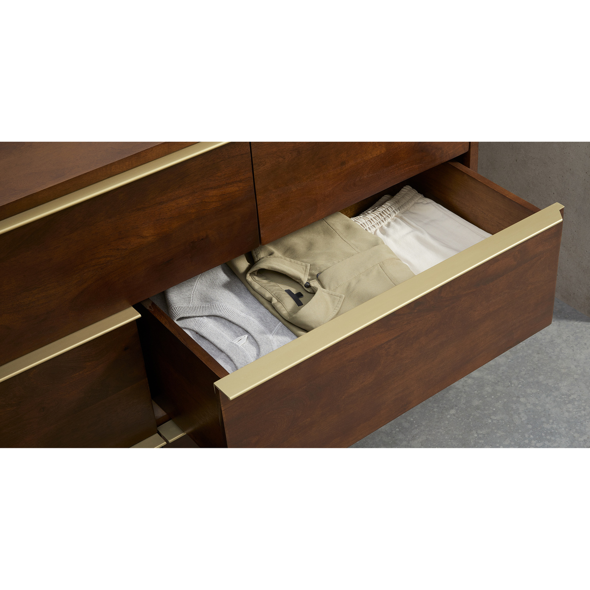 Anderson Wide Chest of Drawers, Mango Wood & Brass – image 4