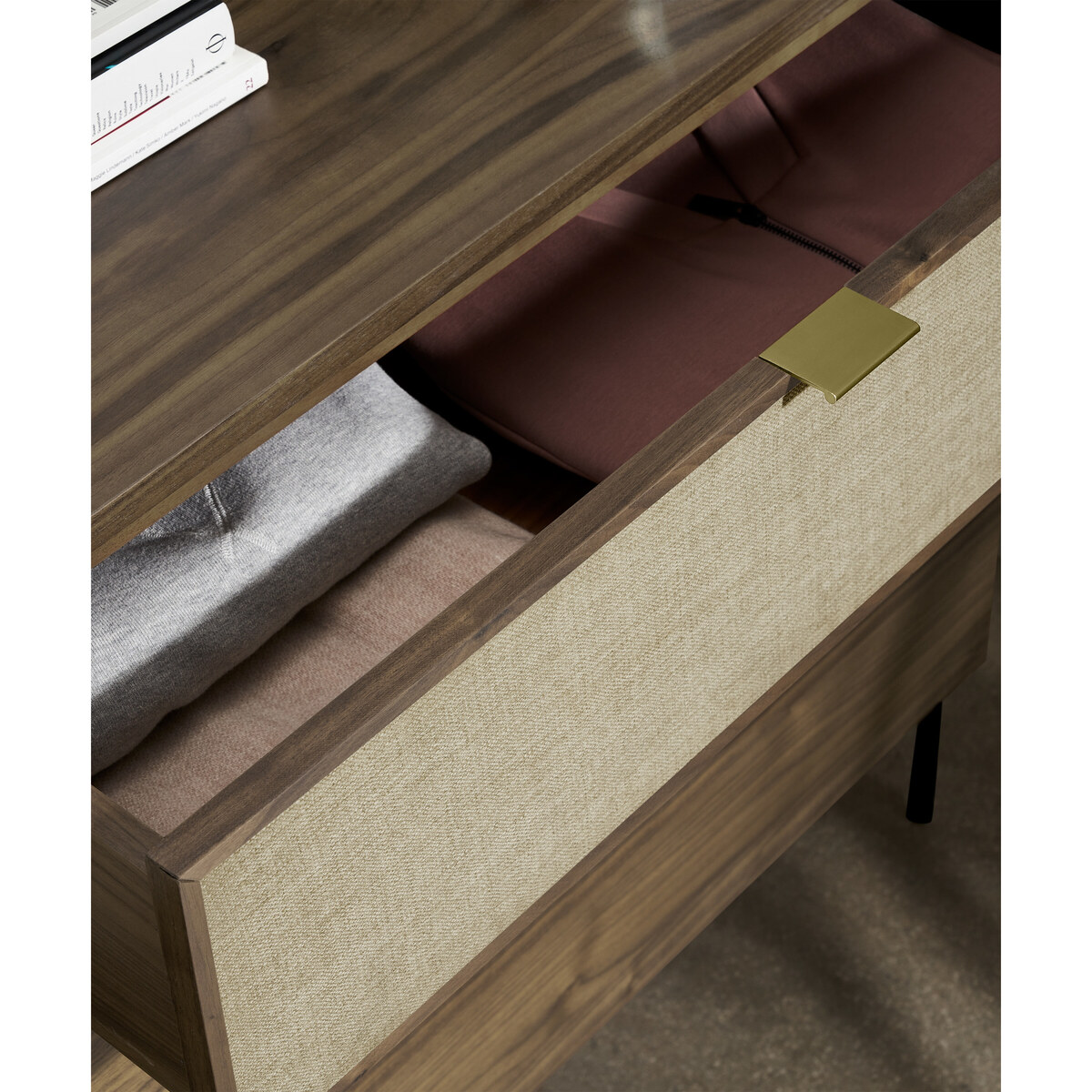 Balmore Wide Chest of Drawers, Walnut & Hessian – image 3