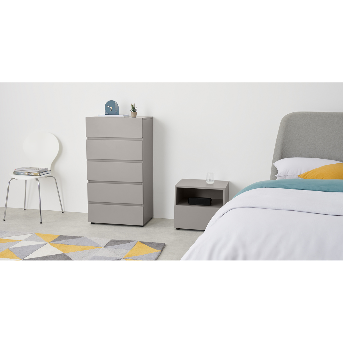 Senisa Tall Chest Of Drawers, Grey – image 4