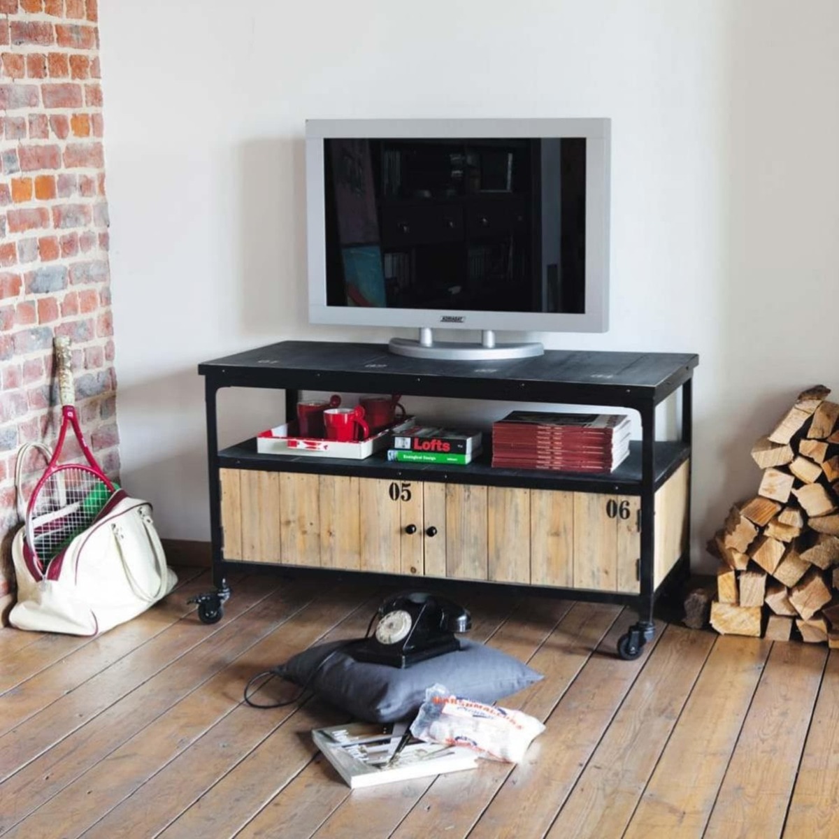 Fir wood and metal industrial TV unit on castors in black Docks – image 2