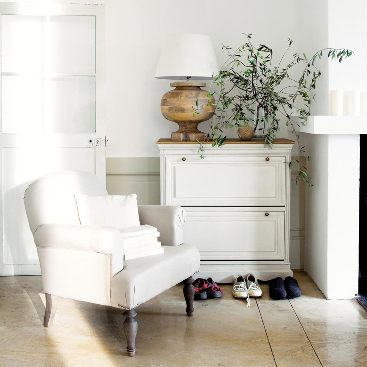 Shoe Cabinet in Cream Léontine – image 6