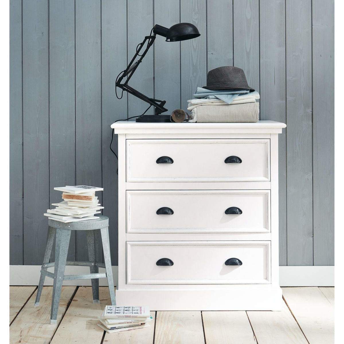Wooden chest of drawers in white W 80cm Newport – image 2