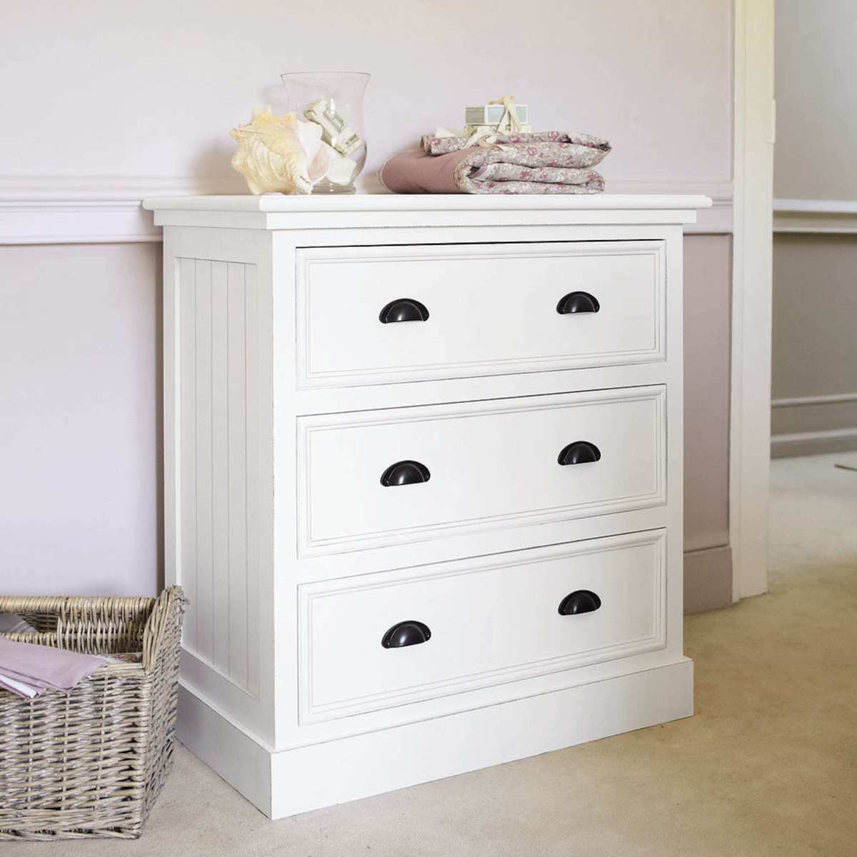 Wooden chest of drawers in white W 80cm Newport – image 5