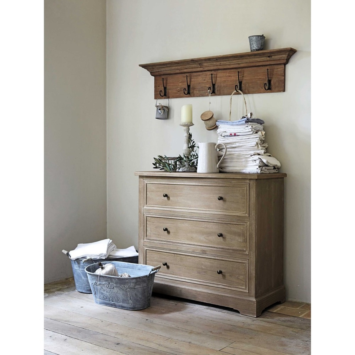 Greyed paulownia wood chest of drawers W 90cm Cavaillon – image 5