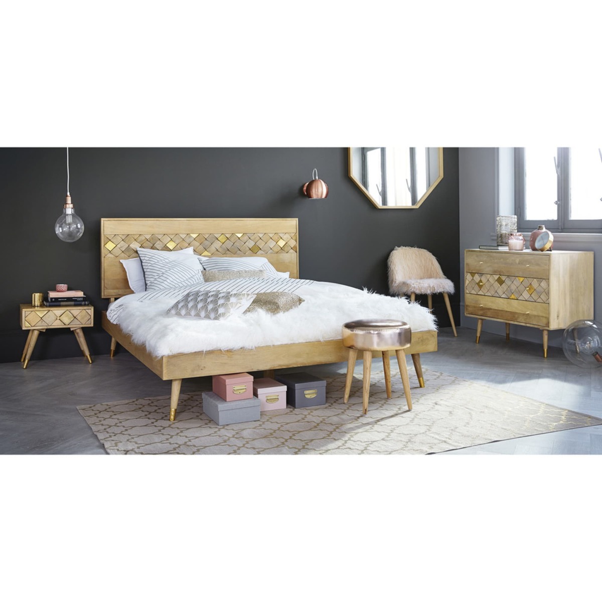 Solid mango wood 3-drawer chest Salome – image 9