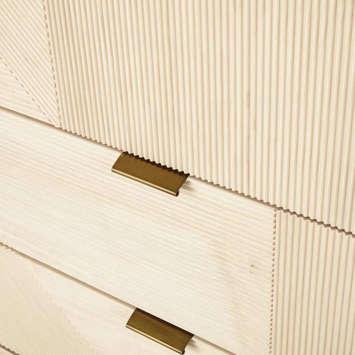 3-drawer graphic effect carved chest of drawers Sendai – image 3