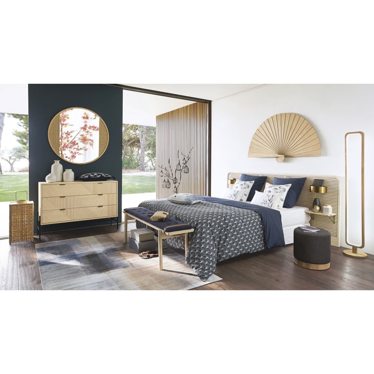 3-drawer graphic effect carved chest of drawers Sendai – image 4