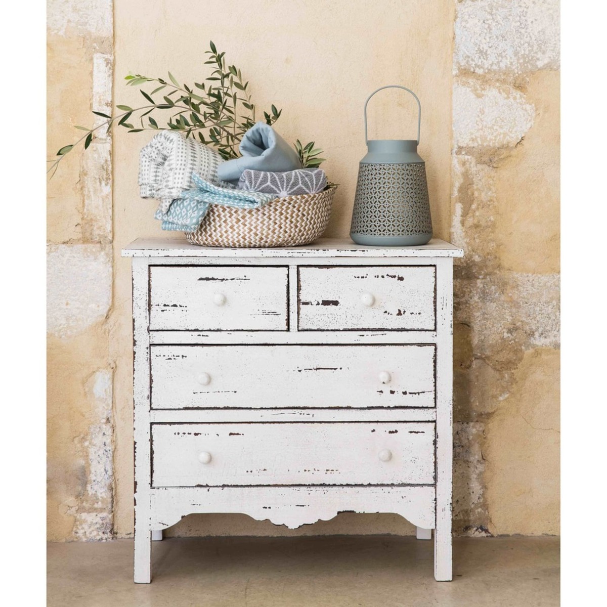 Distressed wood chest of drawers in white W 77cm Castillon – image 6