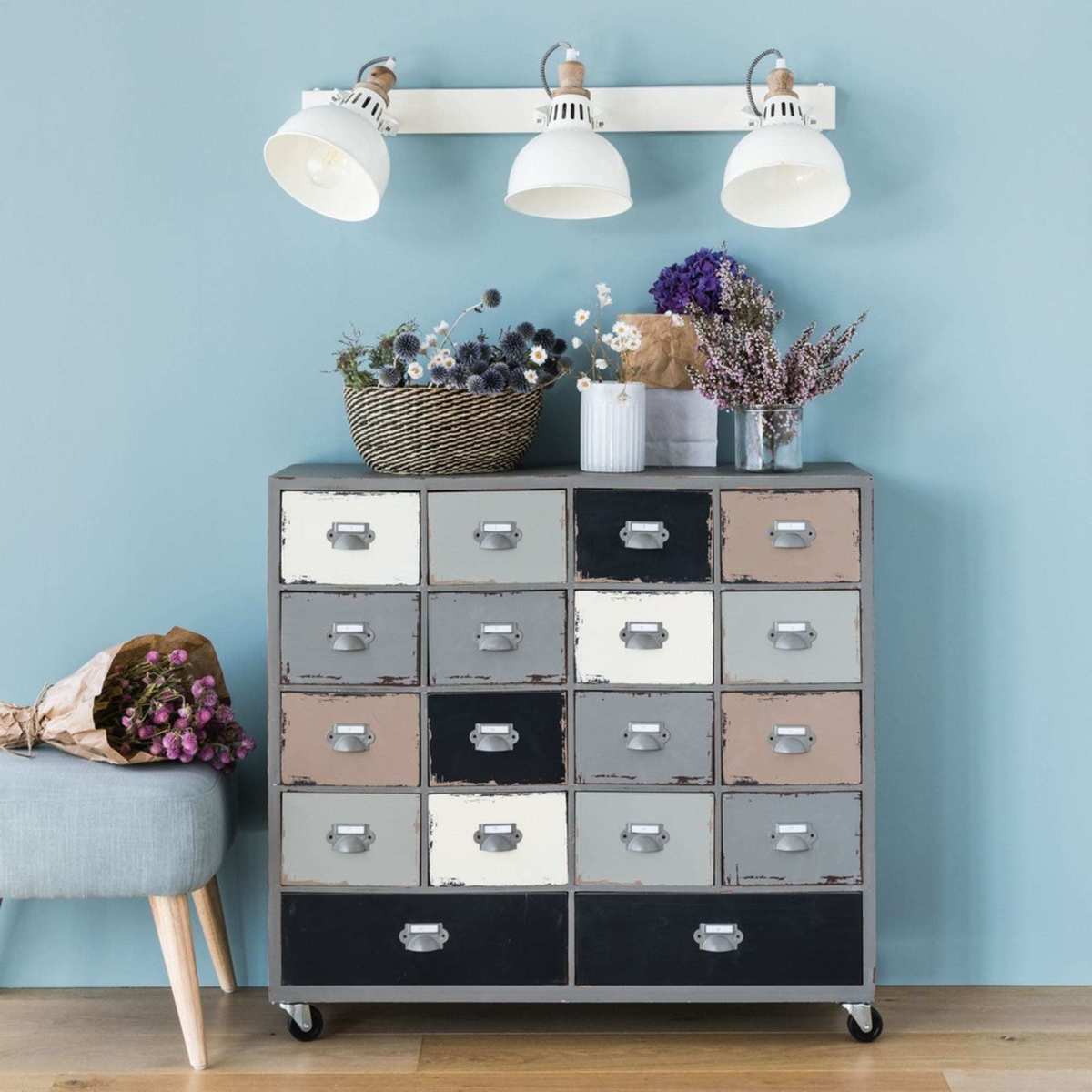 Wooden cabinet on castors in grey W 85cm Odéon – image 5