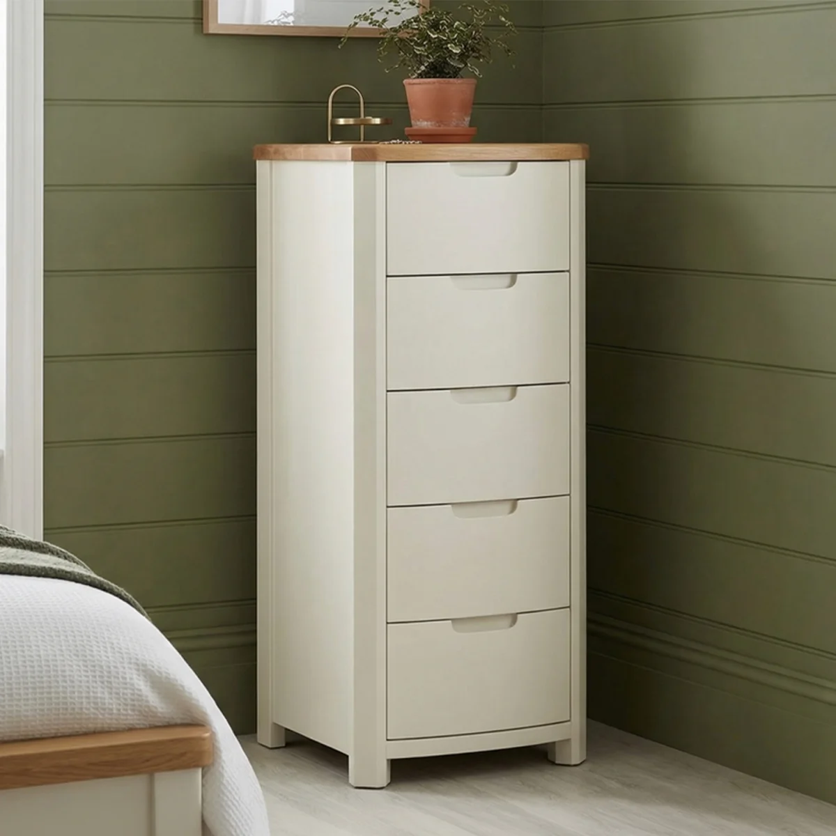 Bradwell Oak and Signal White Painted 5 Drawer Tallboy – image 2