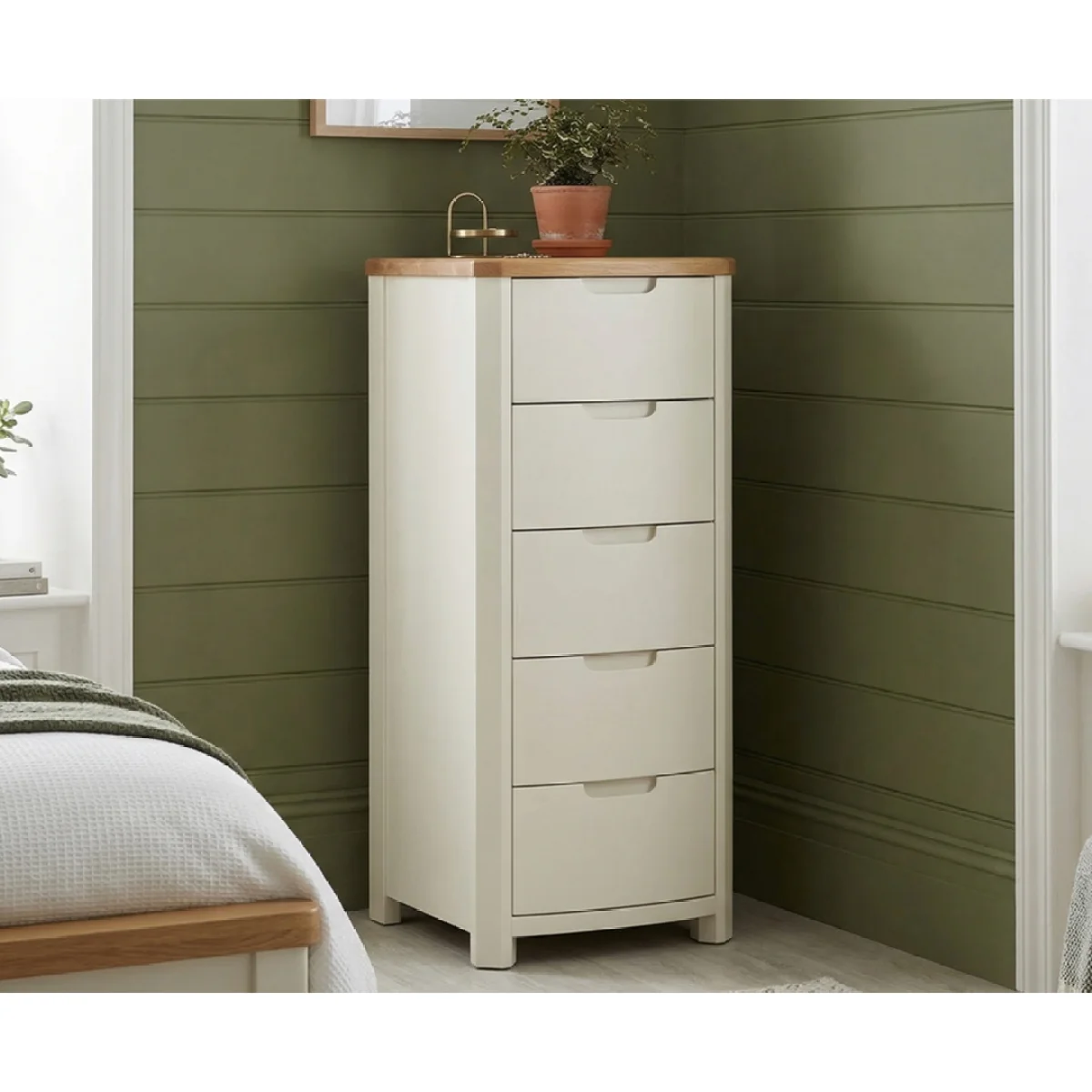 Bradwell Oak and Signal White Painted 5 Drawer Tallboy – image 3