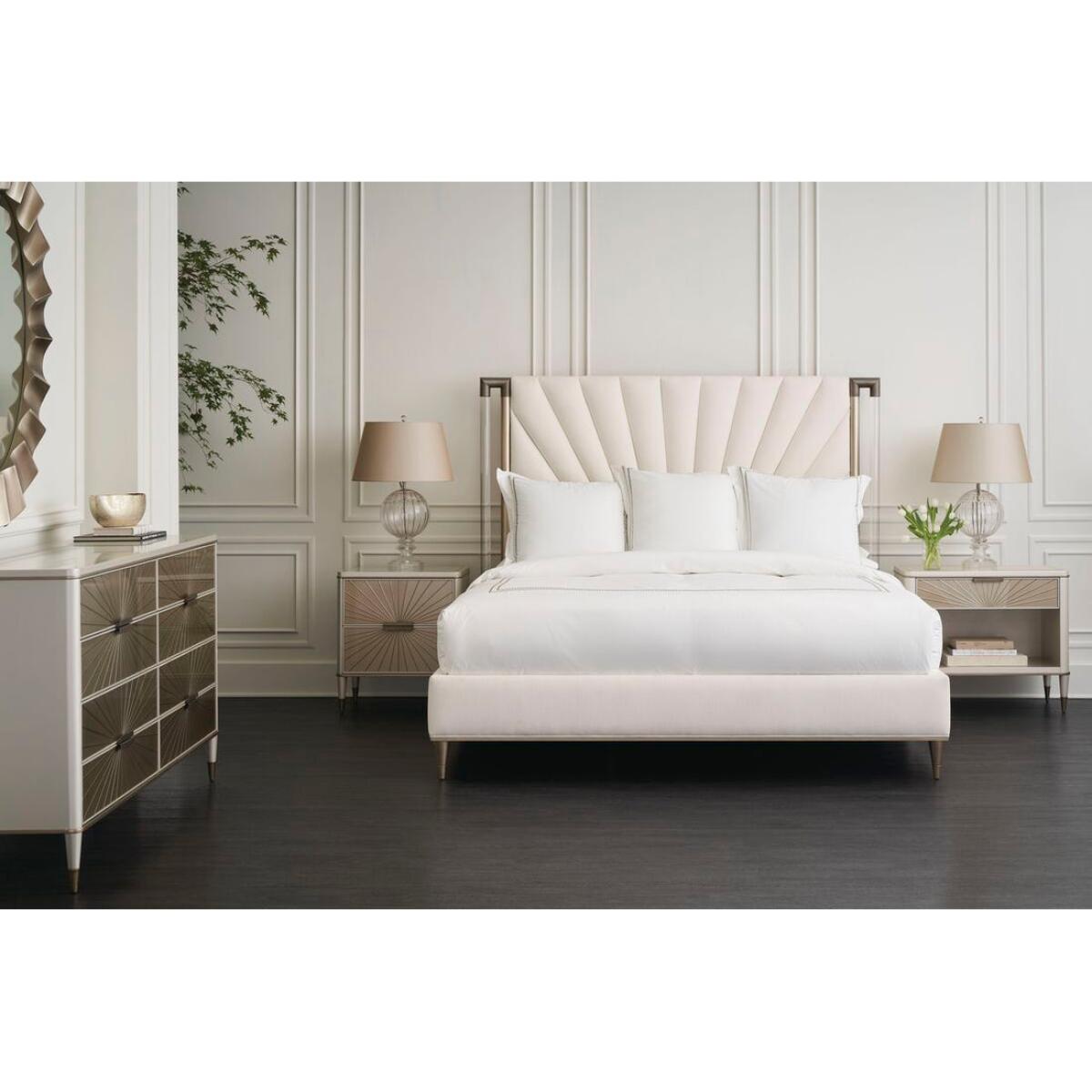 Caracole Valentina Dresser – image 4