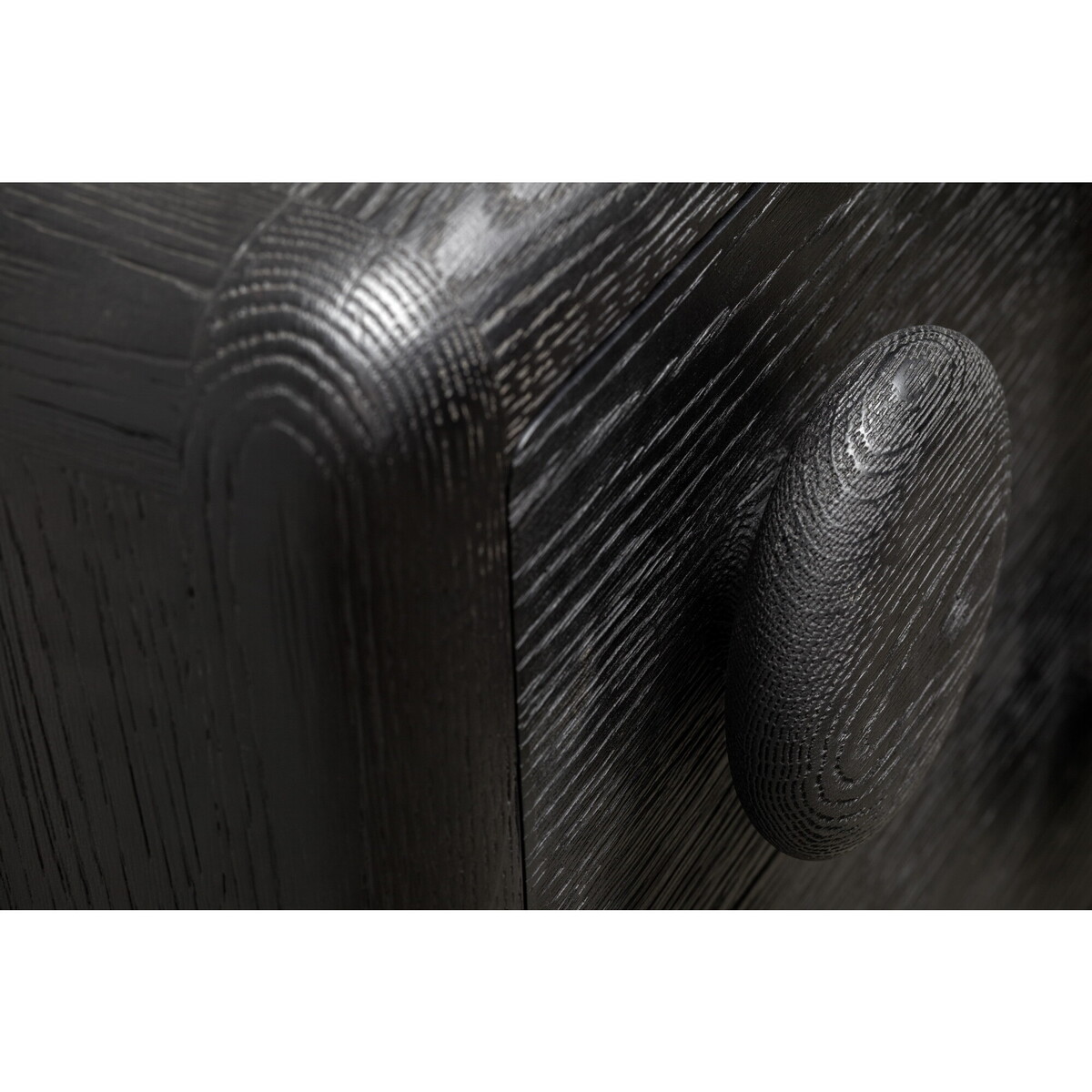 Button - Oak Chest of Drawers – image 3
