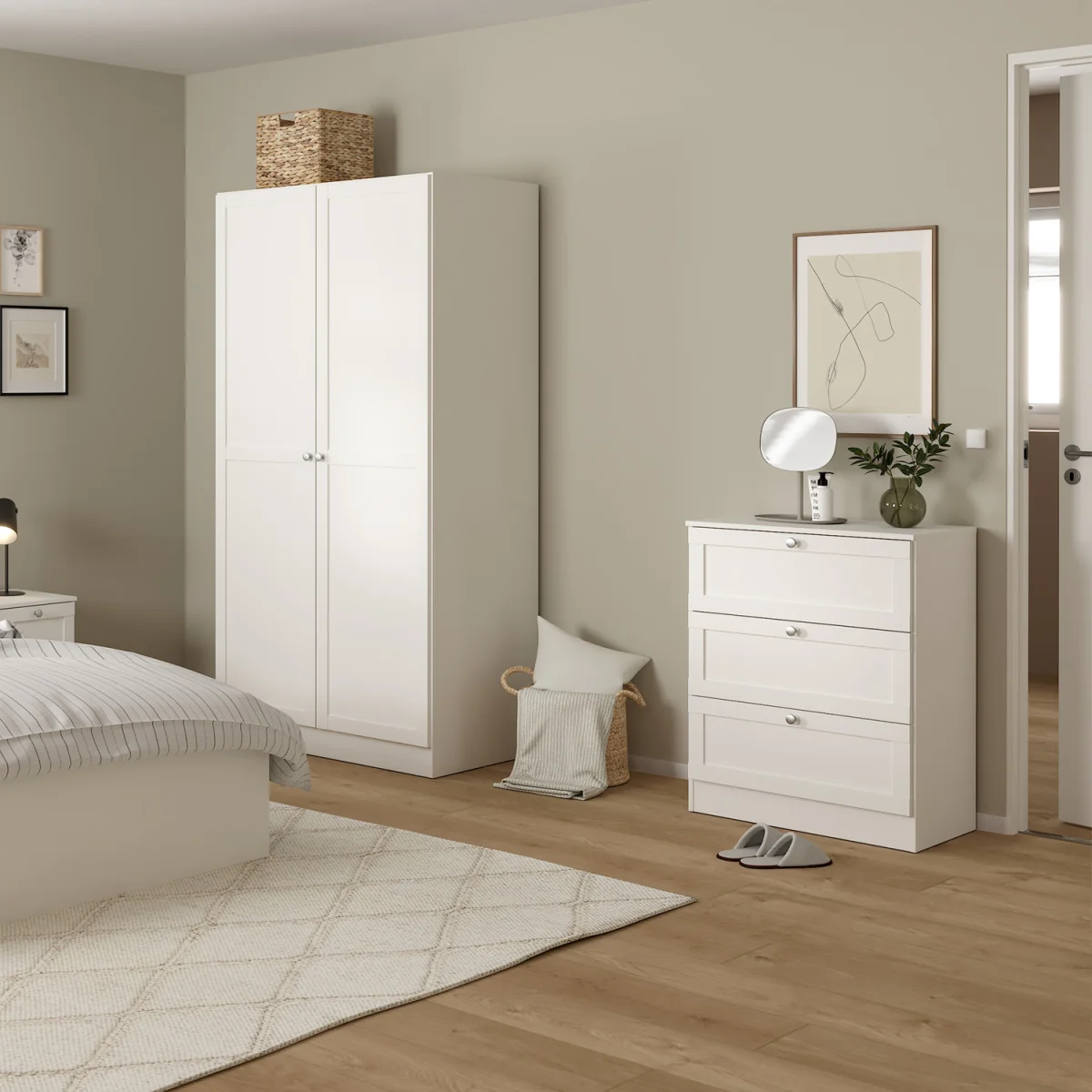 Brande Chest 3 Drawers - White – image 7