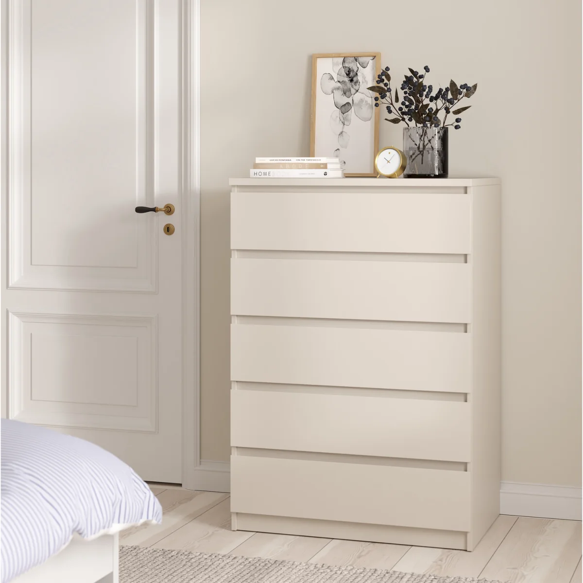 Naia Chest of 5 drawers in Cashmere Jackson Hickory - Cashmere – image 2