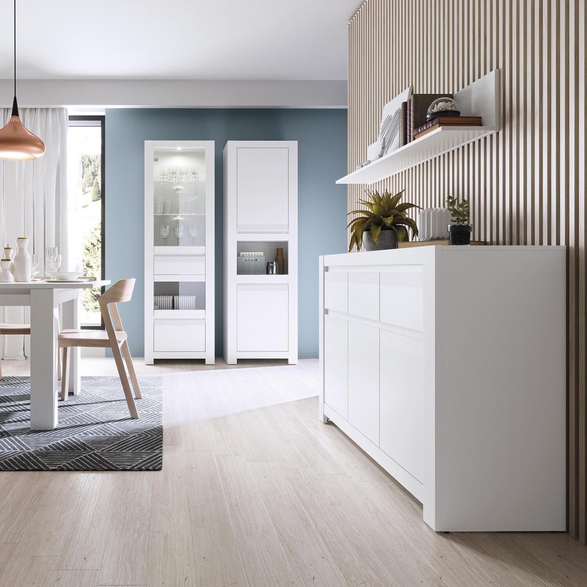 Novi 3-Door 3-Drawer Cabinet – image 6