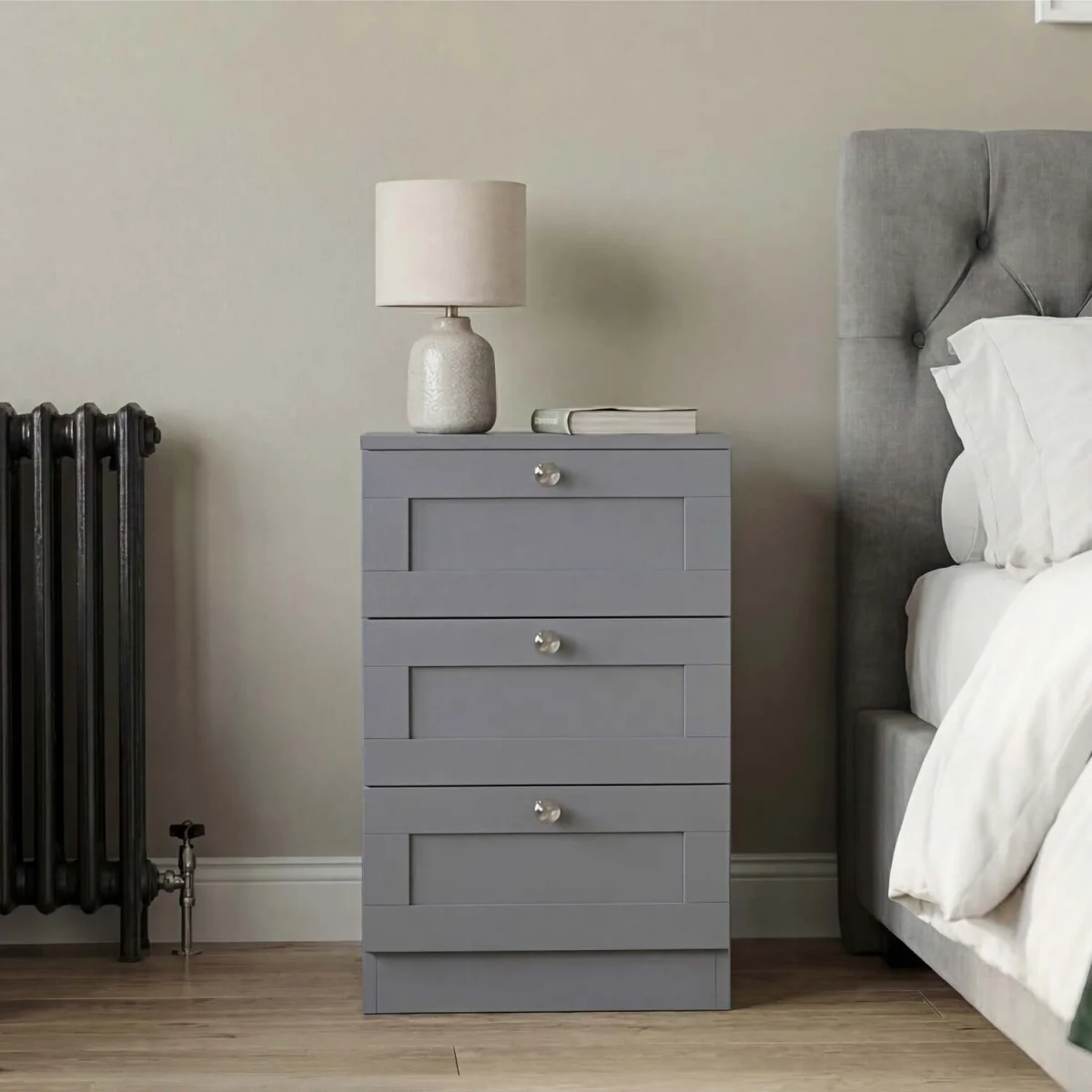 Vida Designs Altino 3 Drawer Bedside Chest, White - Grey – image 3