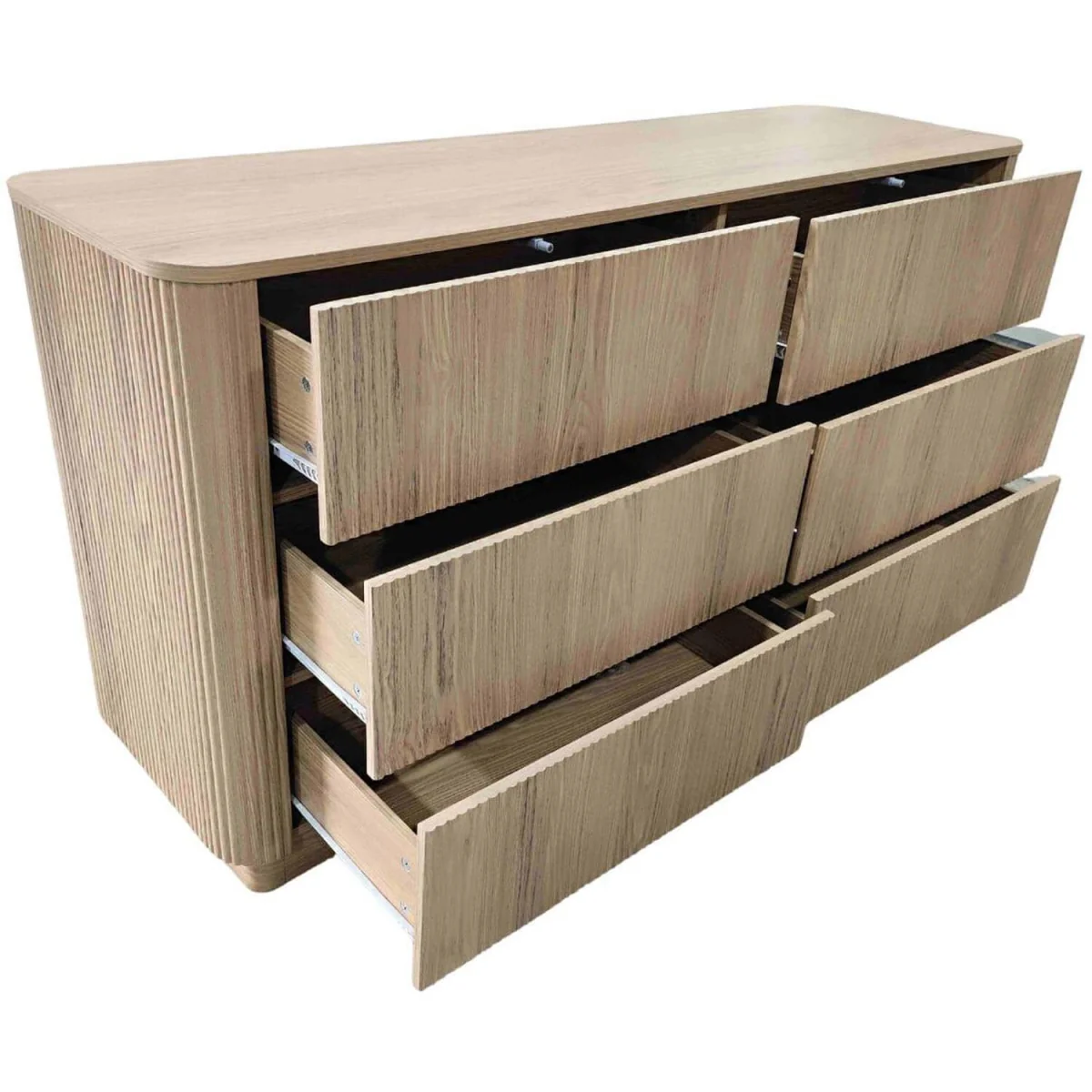 Winthorpe 6 Drawer Oak Chest - Oak effect – image 7