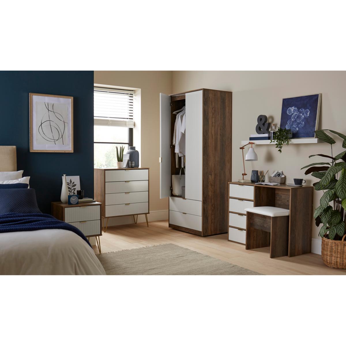 Linear Ready Assembled 5 Drawer Chest - White Matt & Vintage Oak – image 6