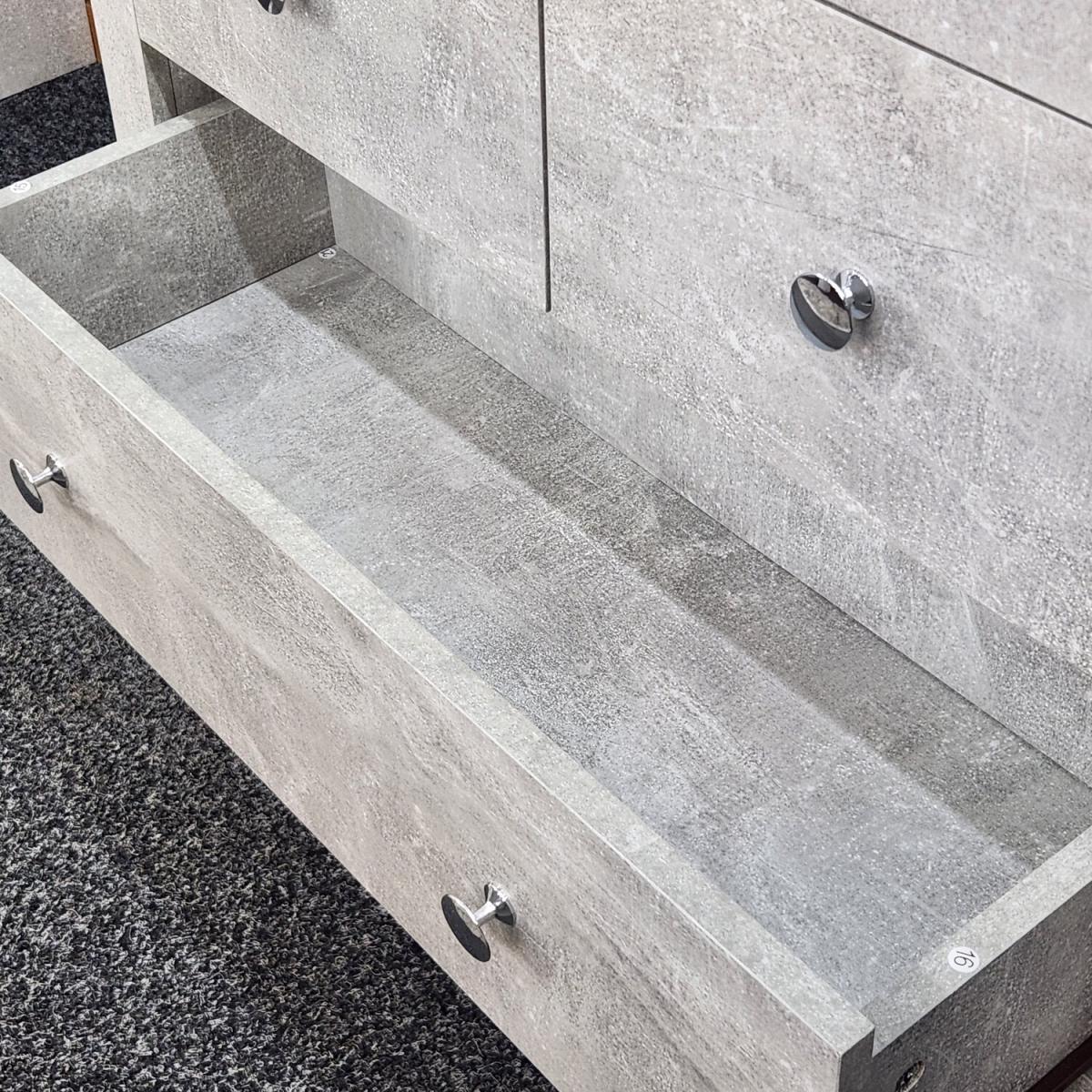 Grey Wooden Chest of 4 Drawers - Grey – image 9