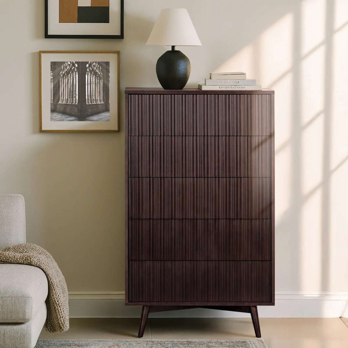 Tremolo 5-Drawer Chest of Drawers with Fluted Fronts, Dark Brown - Black – image 5