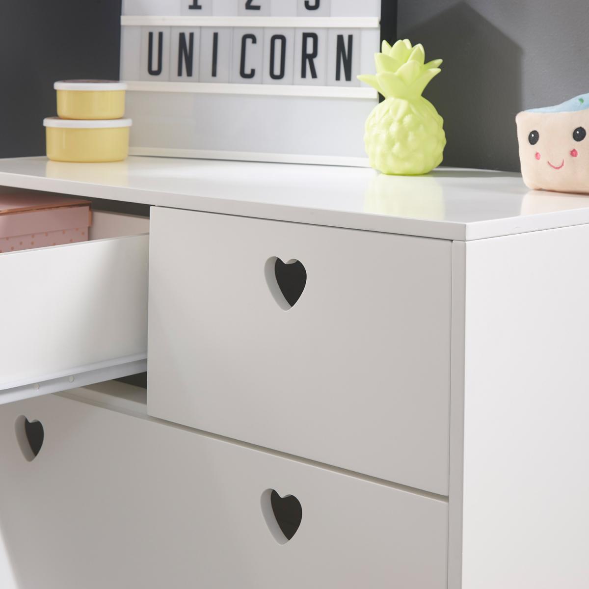 Little Hearts 2 + 2 Chest - White – image 6