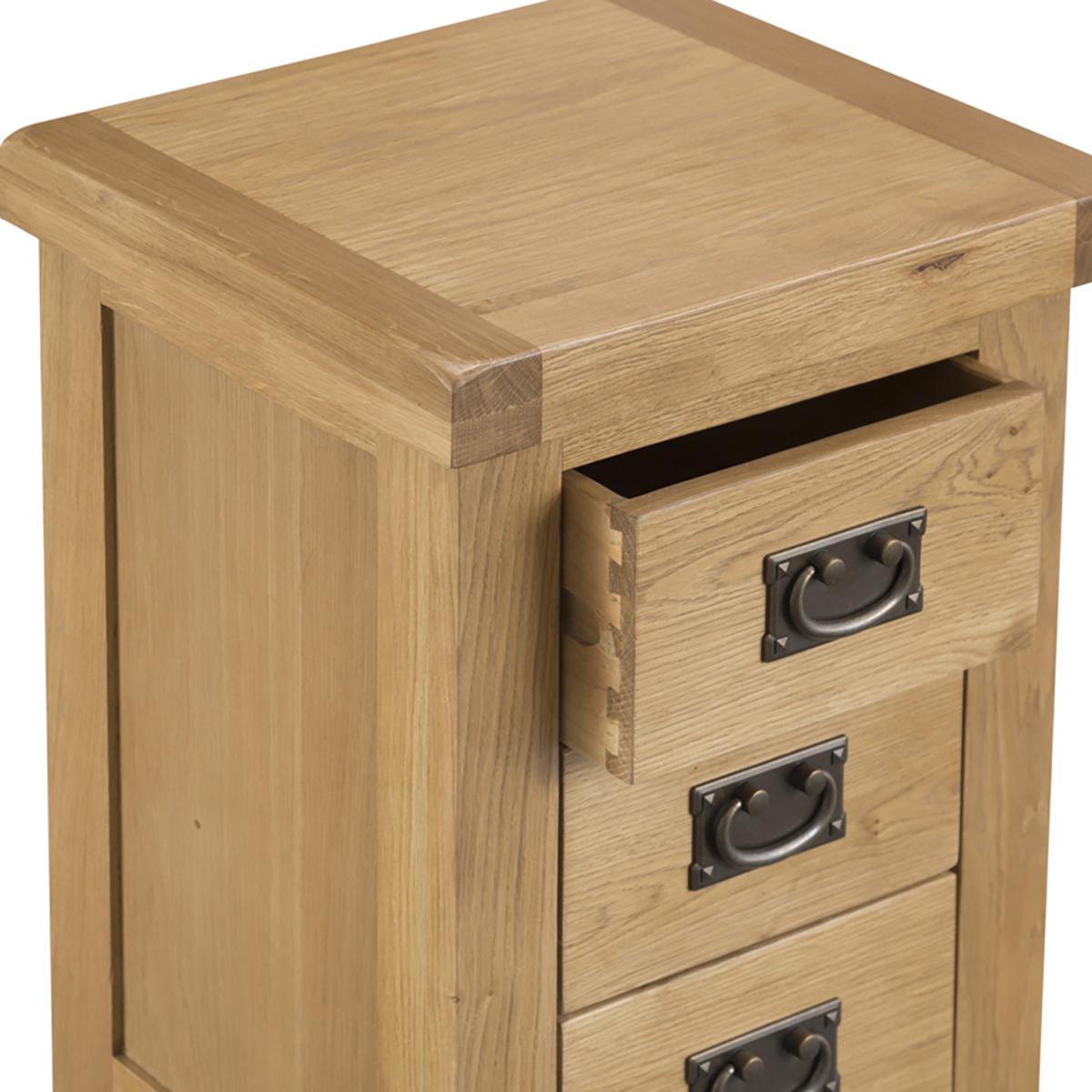 Bisbrooke Country 3 Drawer Bedside - Medium Oak – image 5