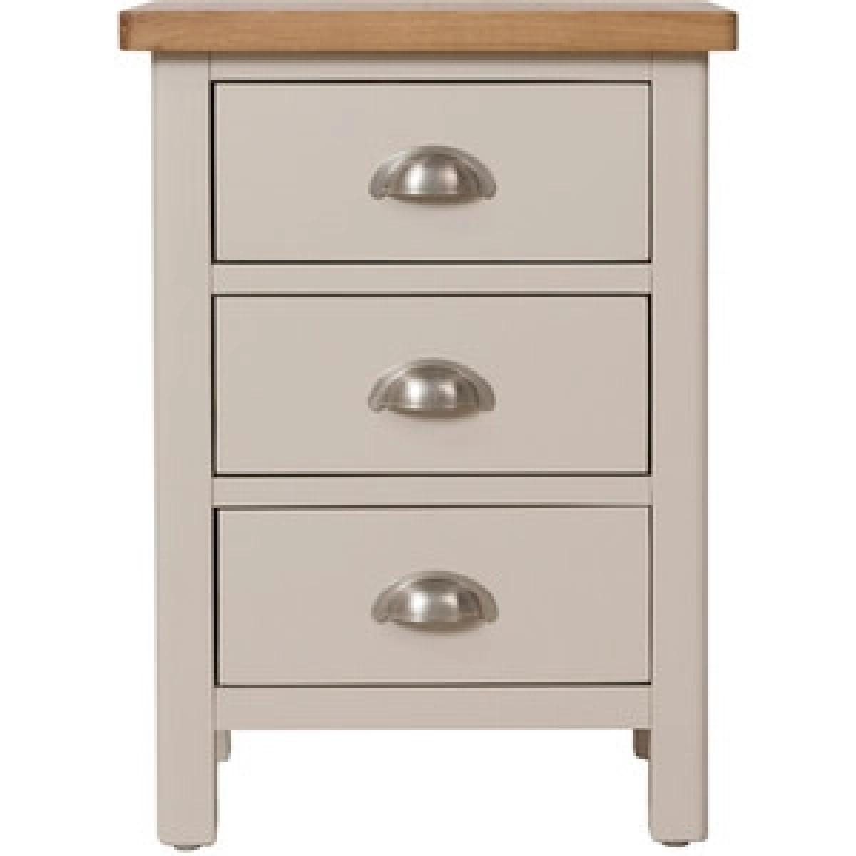 Bisbrooke Country 3 Drawer Bedside - Medium Oak – image 7