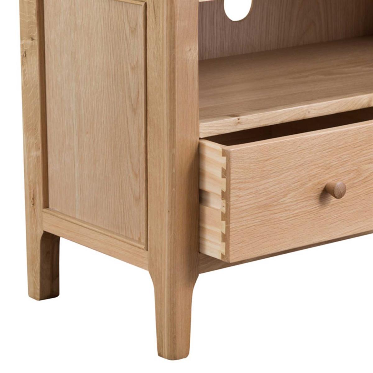 Stanwick Large TV Cabinet, 776 Oak Wood | Barker & Stonehouse – image 5