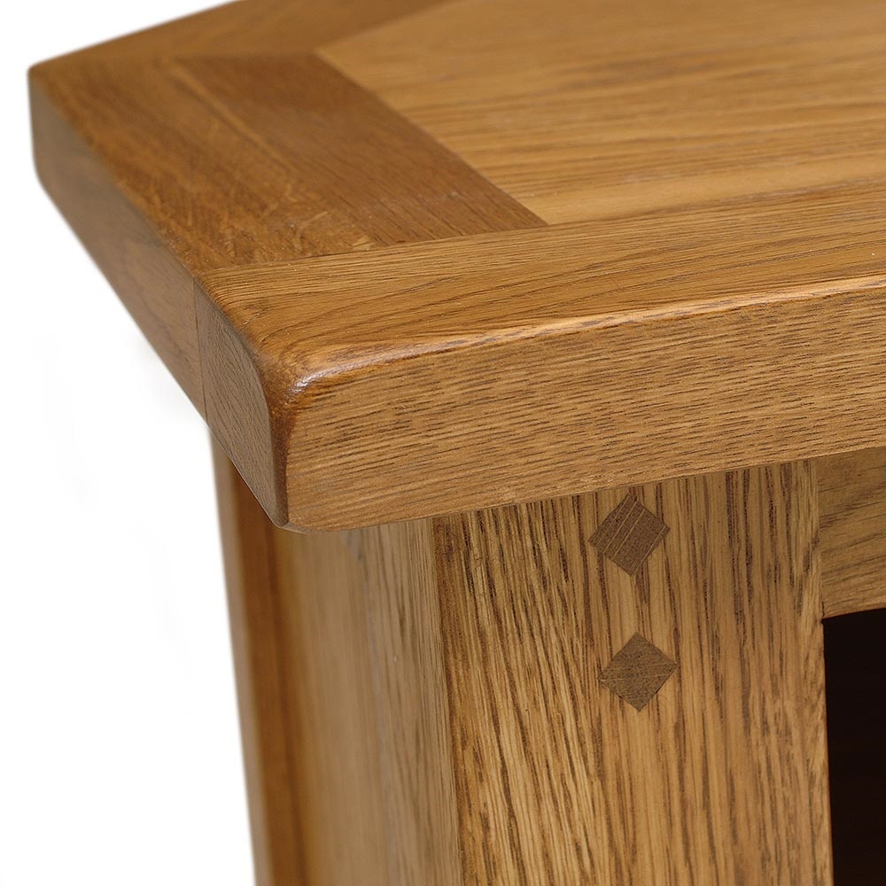 Oakland Corner TV Unit Up To 40" – image 5
