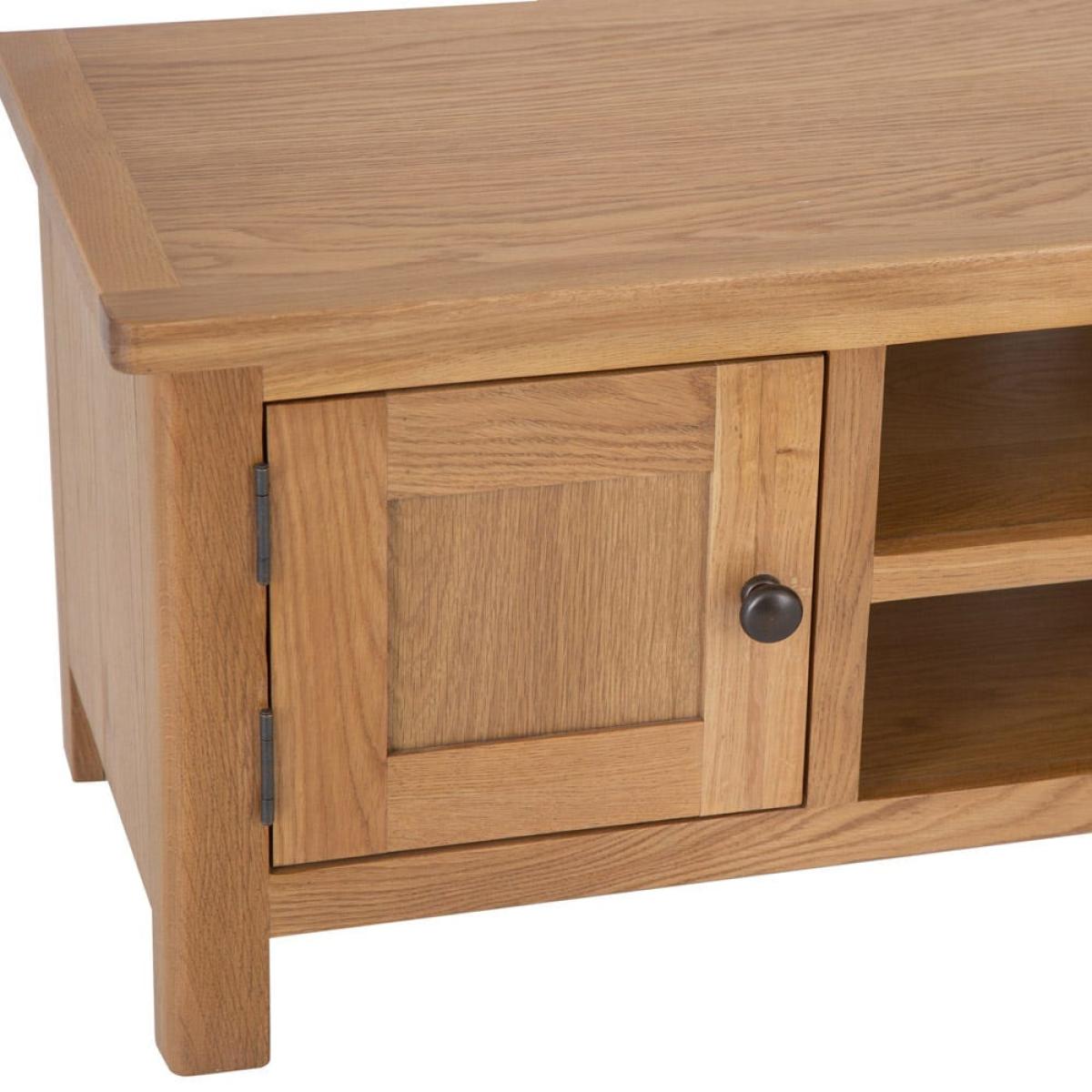 Rutland Oak TV Unit – image 4