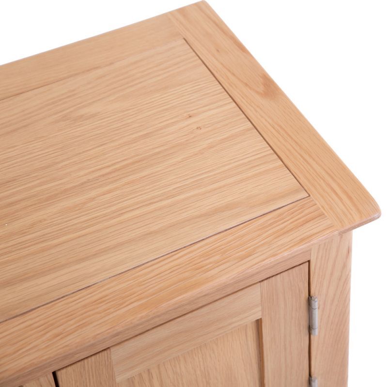 Malvern Shaker Oak Small TV Unit – image 7