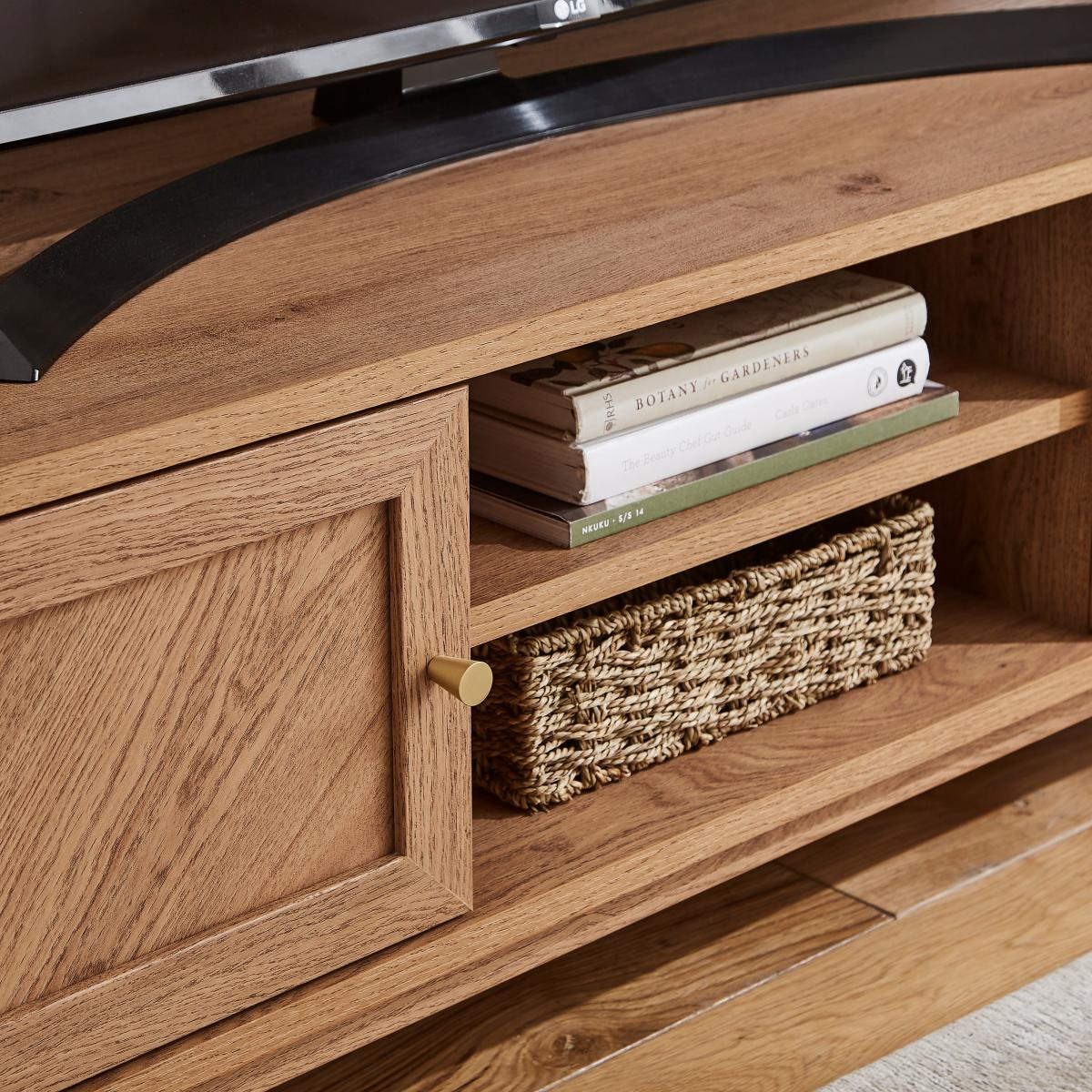 Hadley Wide TV Unit Oak – image 4
