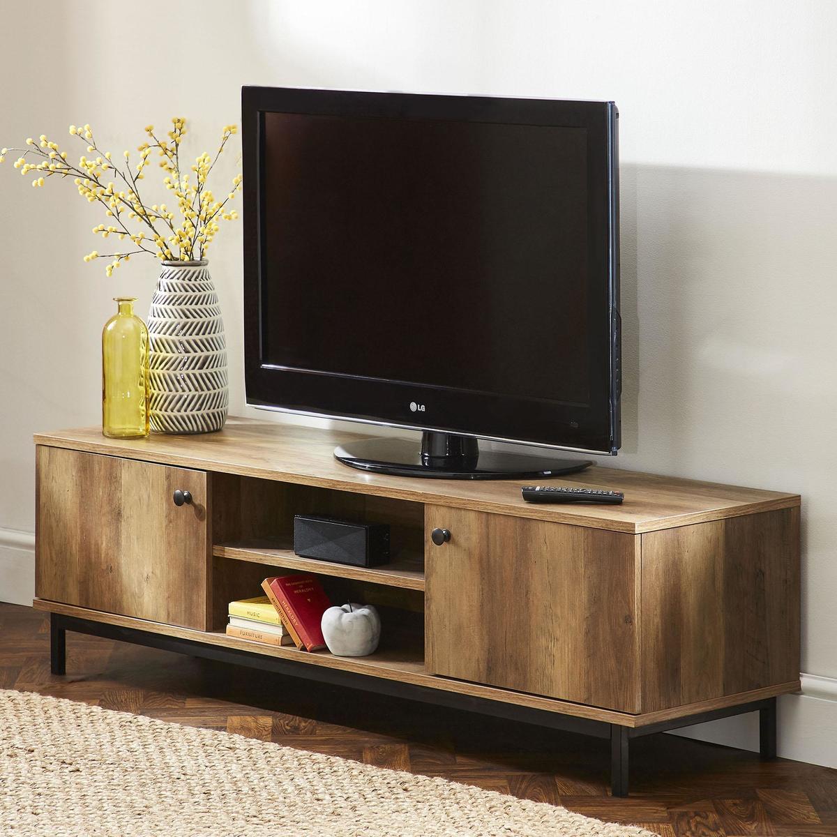 Fulton Wide TV Stand Pine – image 4