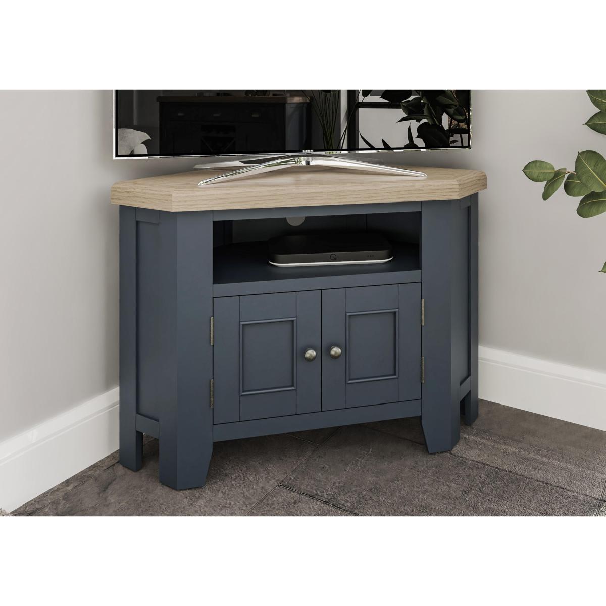 Hewitt Corner TV Unit – image 2