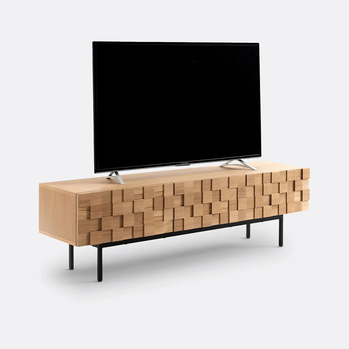 Madria 3-Door Oak Veneered TV Cabinet – image 4
