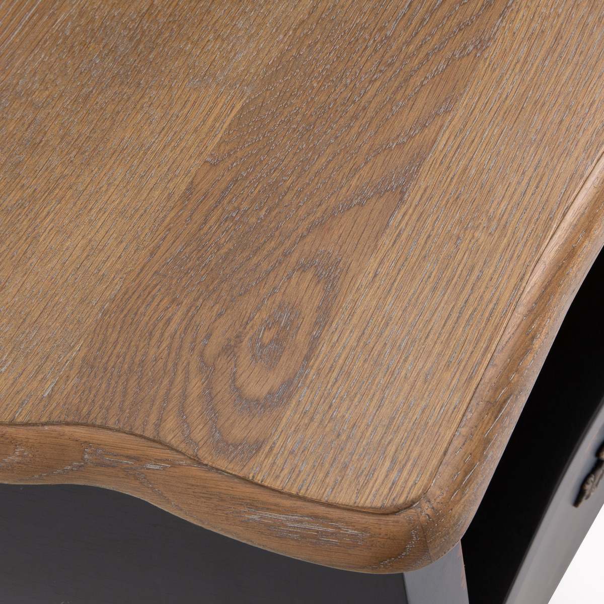 LIPSTICK TV Unit – image 5