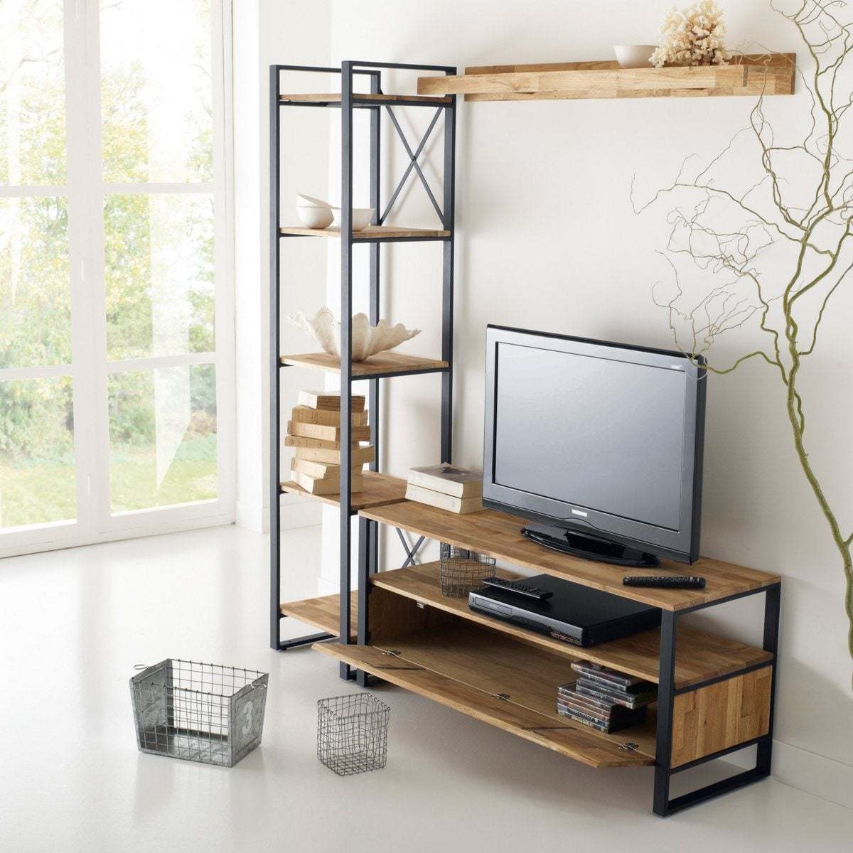 Hiba Solid Oak TV Unit – image 7