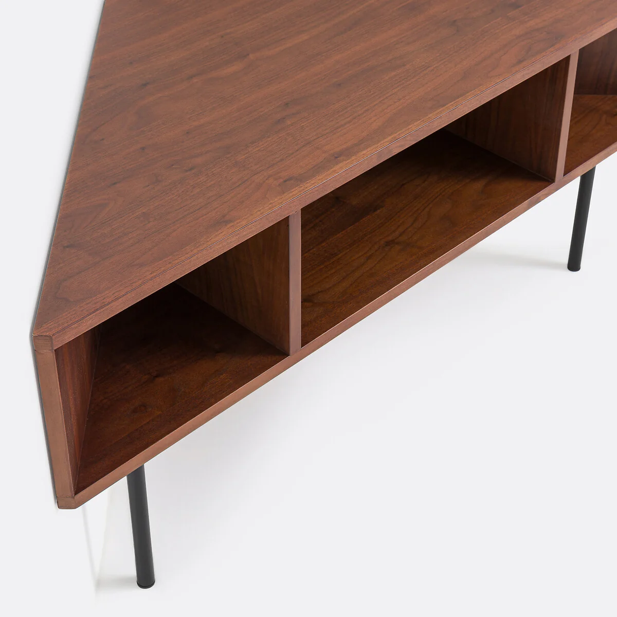 Bianzo TV Unit in Walnut Veneer – image 4