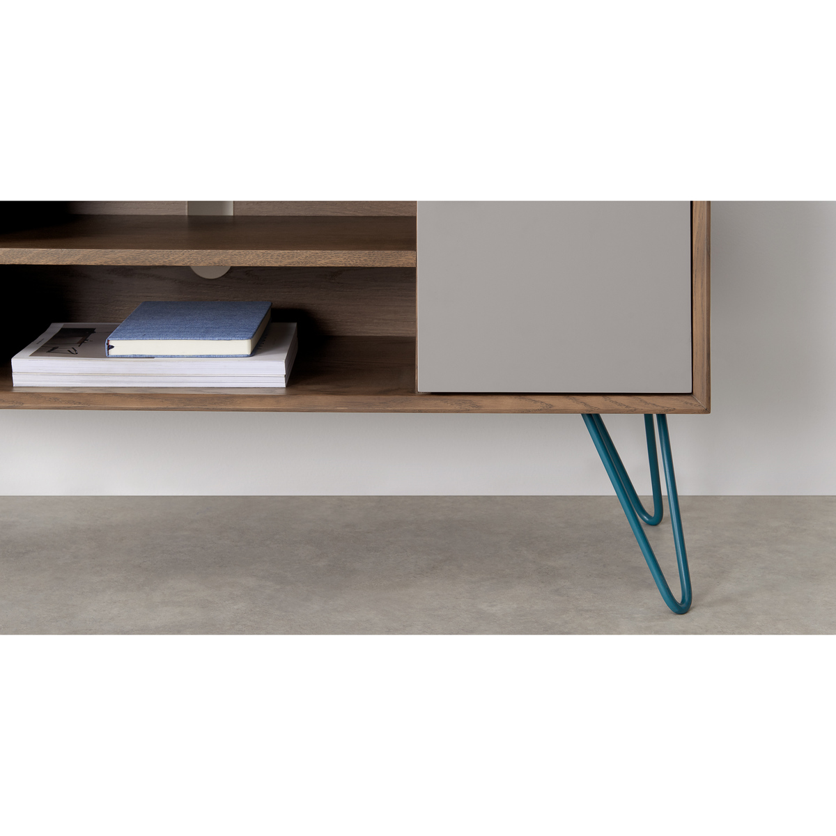 Dotty Wide TV Stand, Dark Stain Oak and Grey – image 4