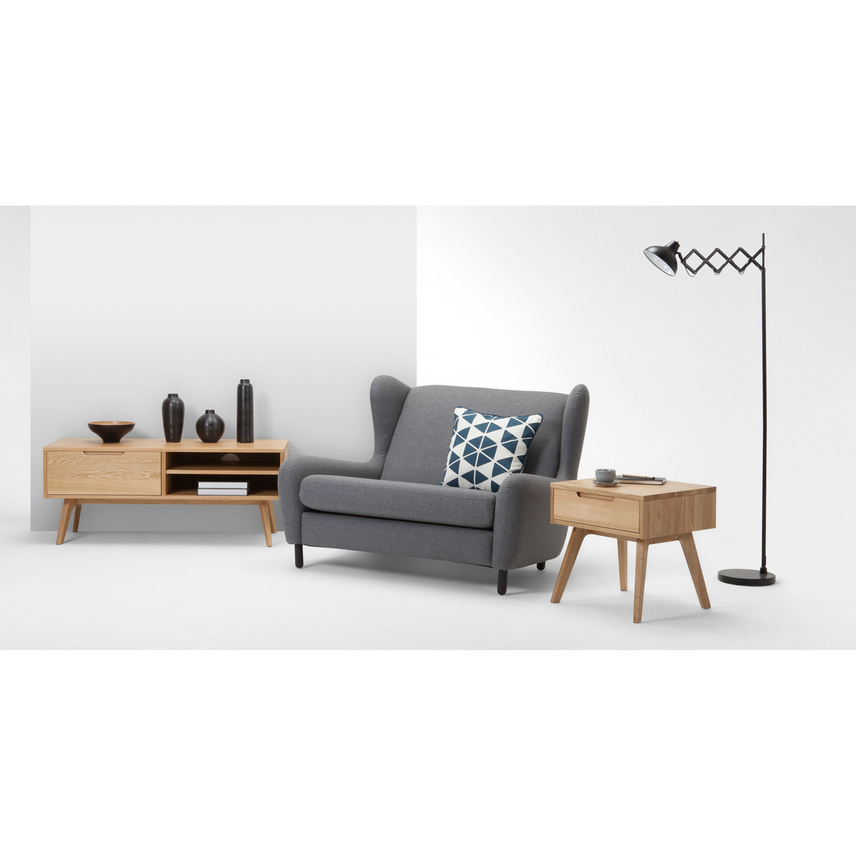 Jenson TV Stand, Solid Oak – image 2