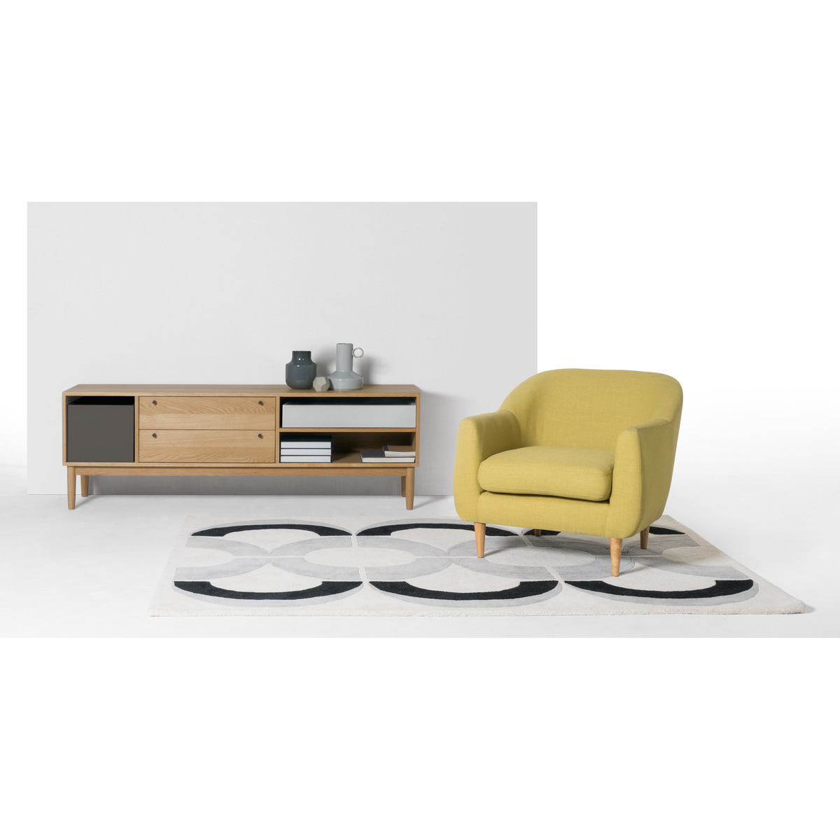 Campton Wide TV Stand, Oak – image 3