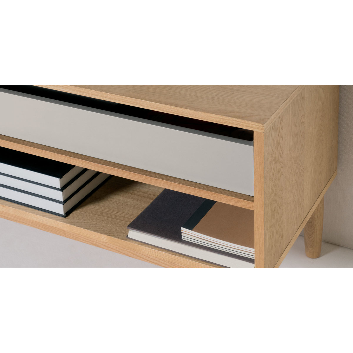 Campton Wide TV Stand, Oak – image 4