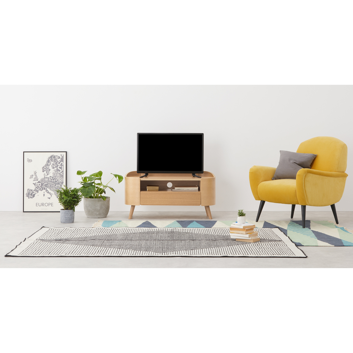 Ada Compact TV Stand, Oak – image 3