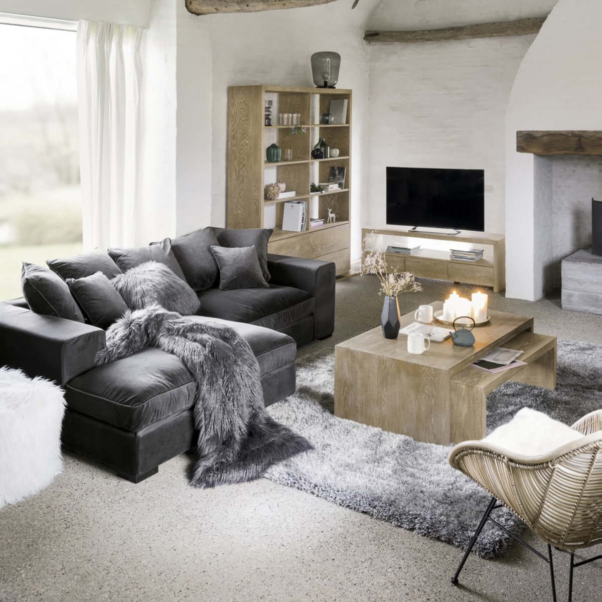 3-Drawer TV Unit Baltic – image 6